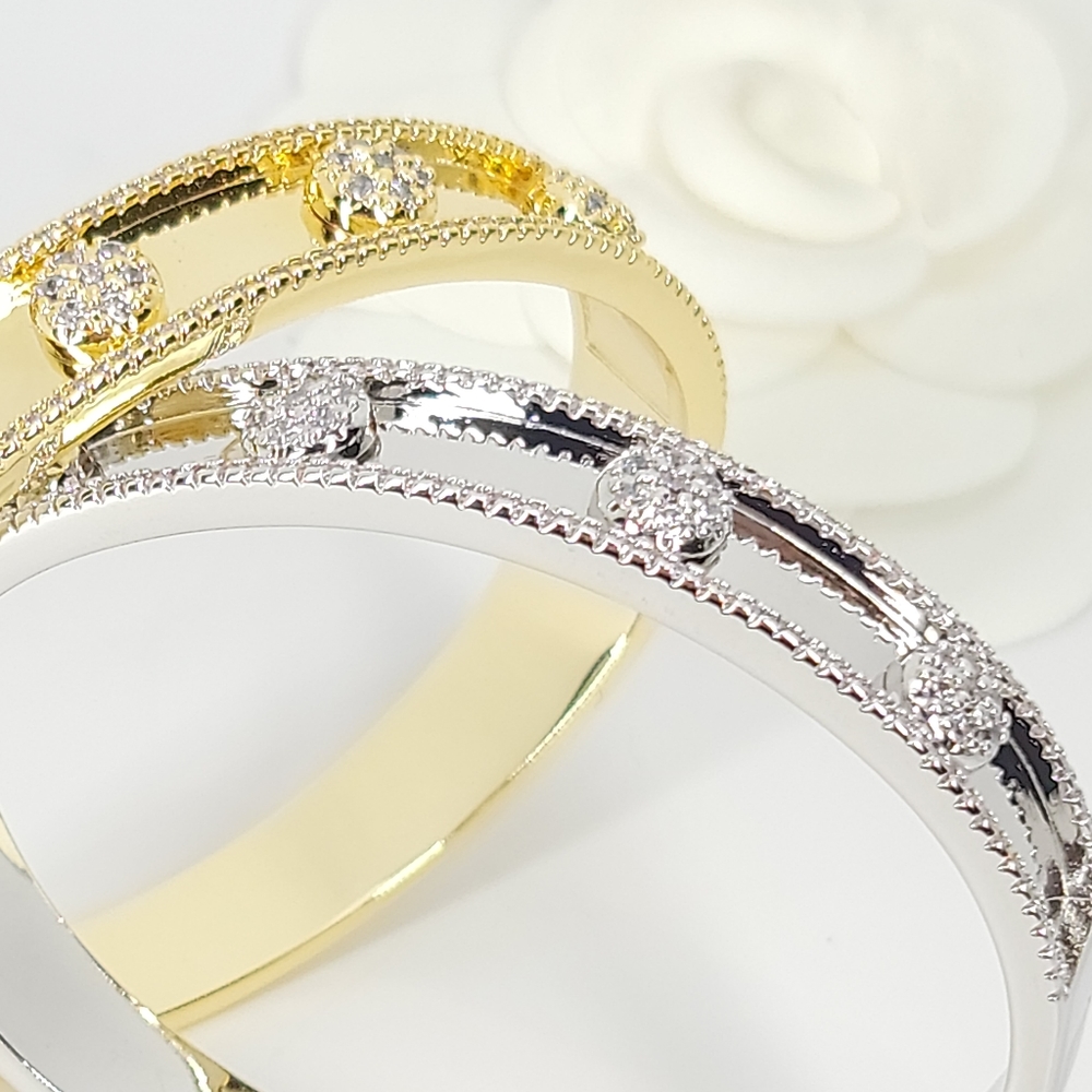 NEW Chic Micro Pave CZ Cuff Bangle Bracelet NWT - Picture 9 of 11